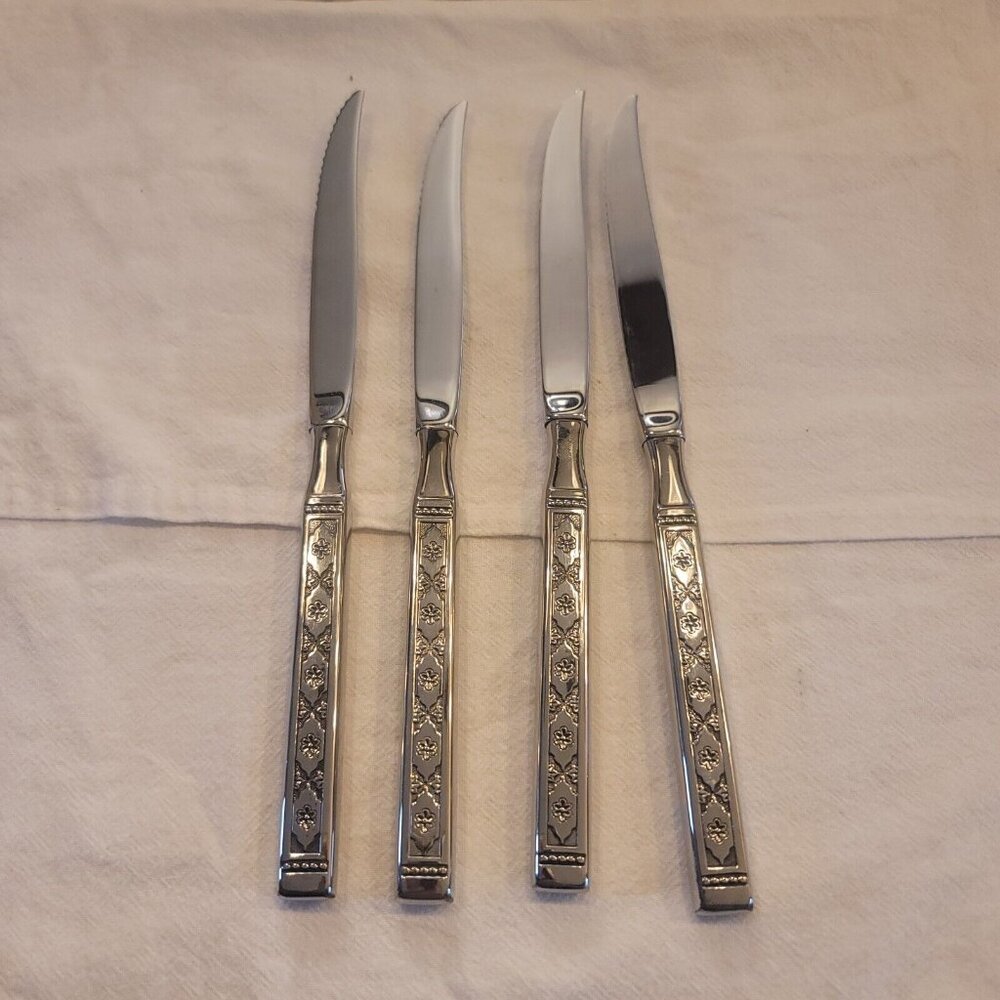 Oneida Distinction Stainless Lisbon 4 Serrated Knives